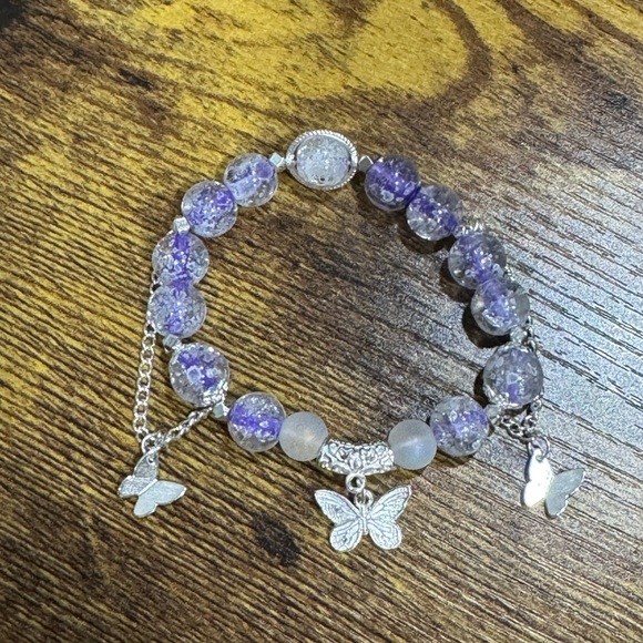 Elegant Silver and Purple Butterfly Charm Bracelet - Picture 1 of 5